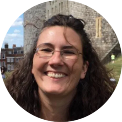 Carolyn, our art class tutor in Basingstoke & Newbury